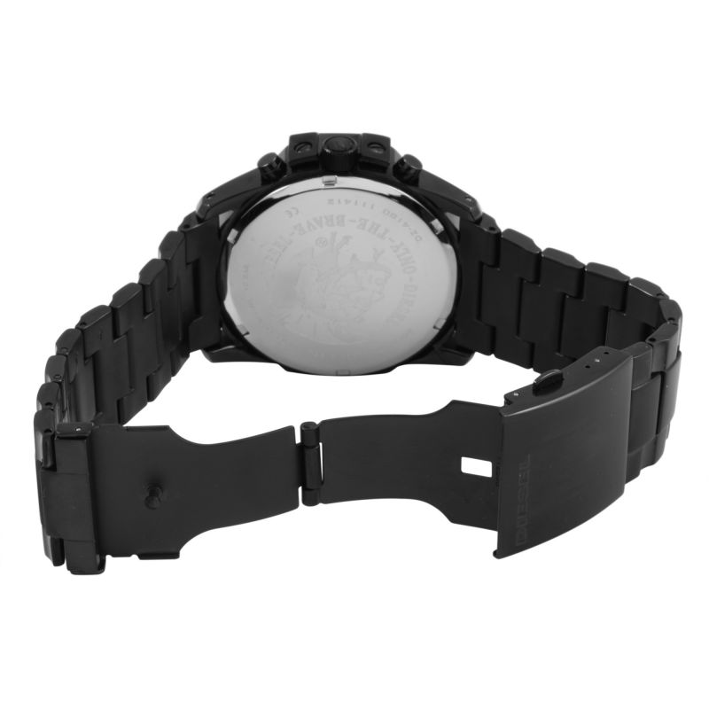 dz41803-1432635324-6107