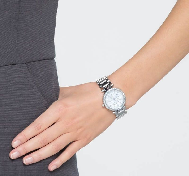 2724595200_zhenskie-chasy-michael