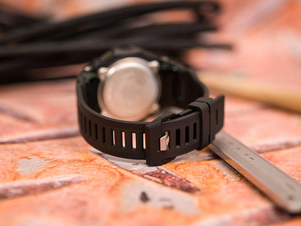 pol_pm_zegarek-meski-casio-g-shock-g-squad-gbd-200uu-1er-30637_4.jpg